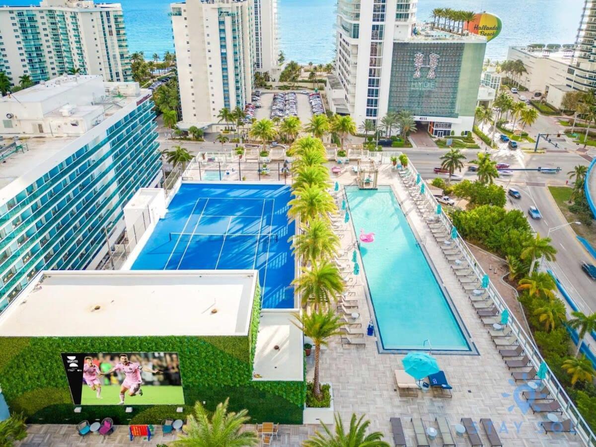 Wrap Around Balcony - Insane Views - Amazing Pools Daire Hollywood Dış mekan fotoğraf