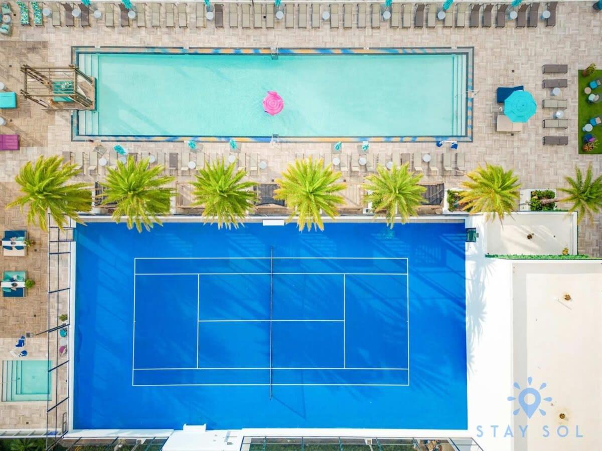 Wrap Around Balcony - Insane Views - Amazing Pools Daire Hollywood Dış mekan fotoğraf